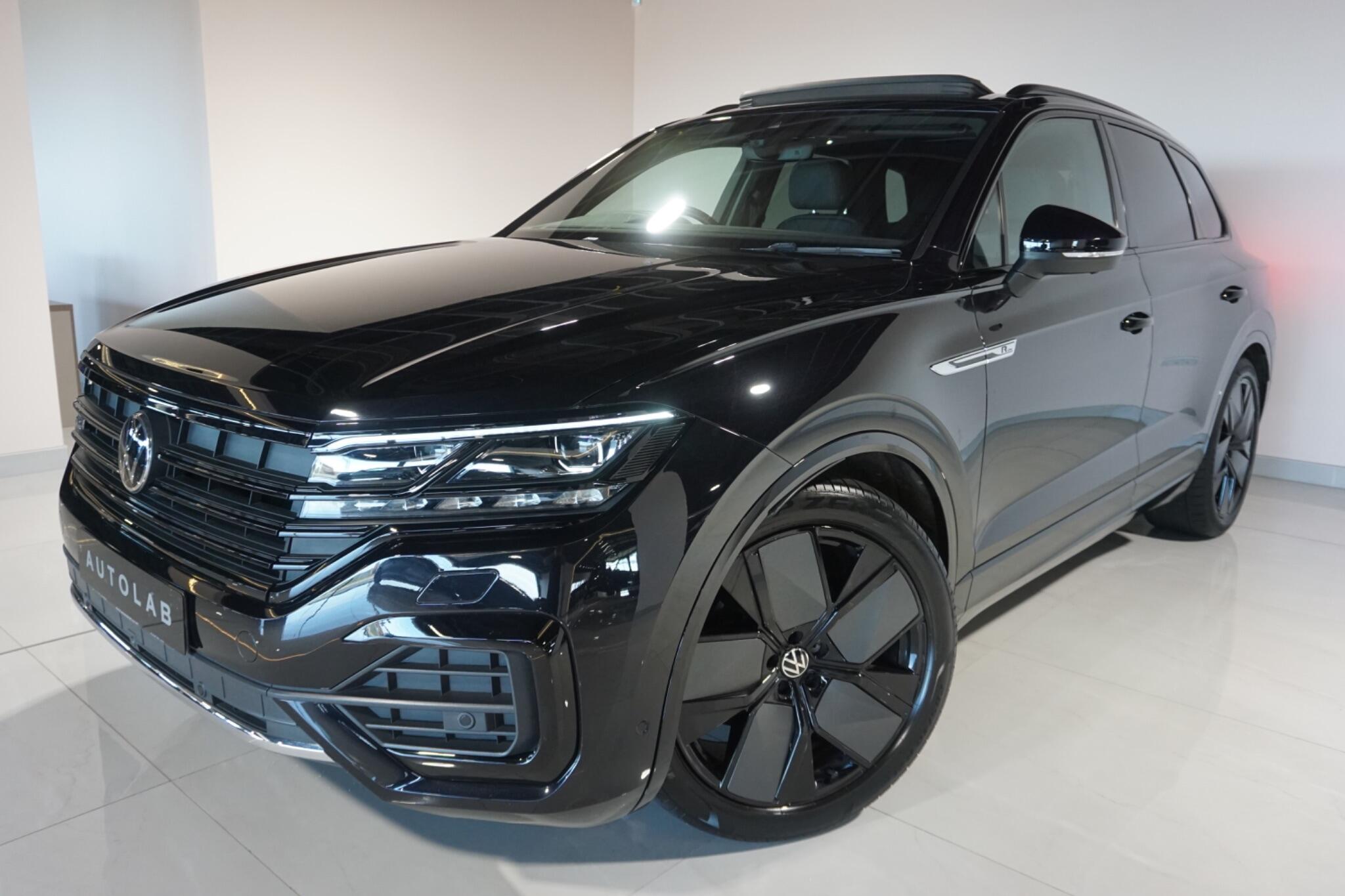 Volkswagen Touareg 3.0 TDI V6 Black Edition SUV 5dr Diesel Tiptronic 4Motion Euro 6 (s/s) (286 ps)